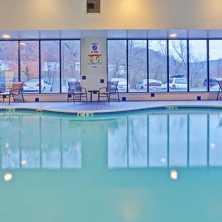 Holiday Inn Express Winfield - Teays Valley Hurricane Facilidades foto